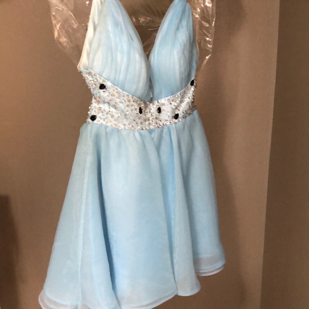 Homecoming Dress - Picture 2 of 5